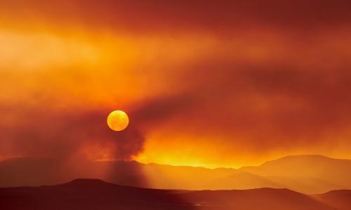 A red setting sun